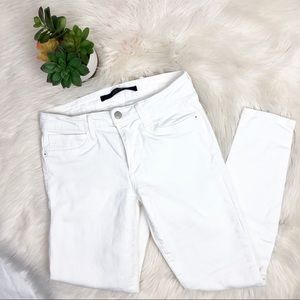 Joe’s the skinny white skinny jeans size 27